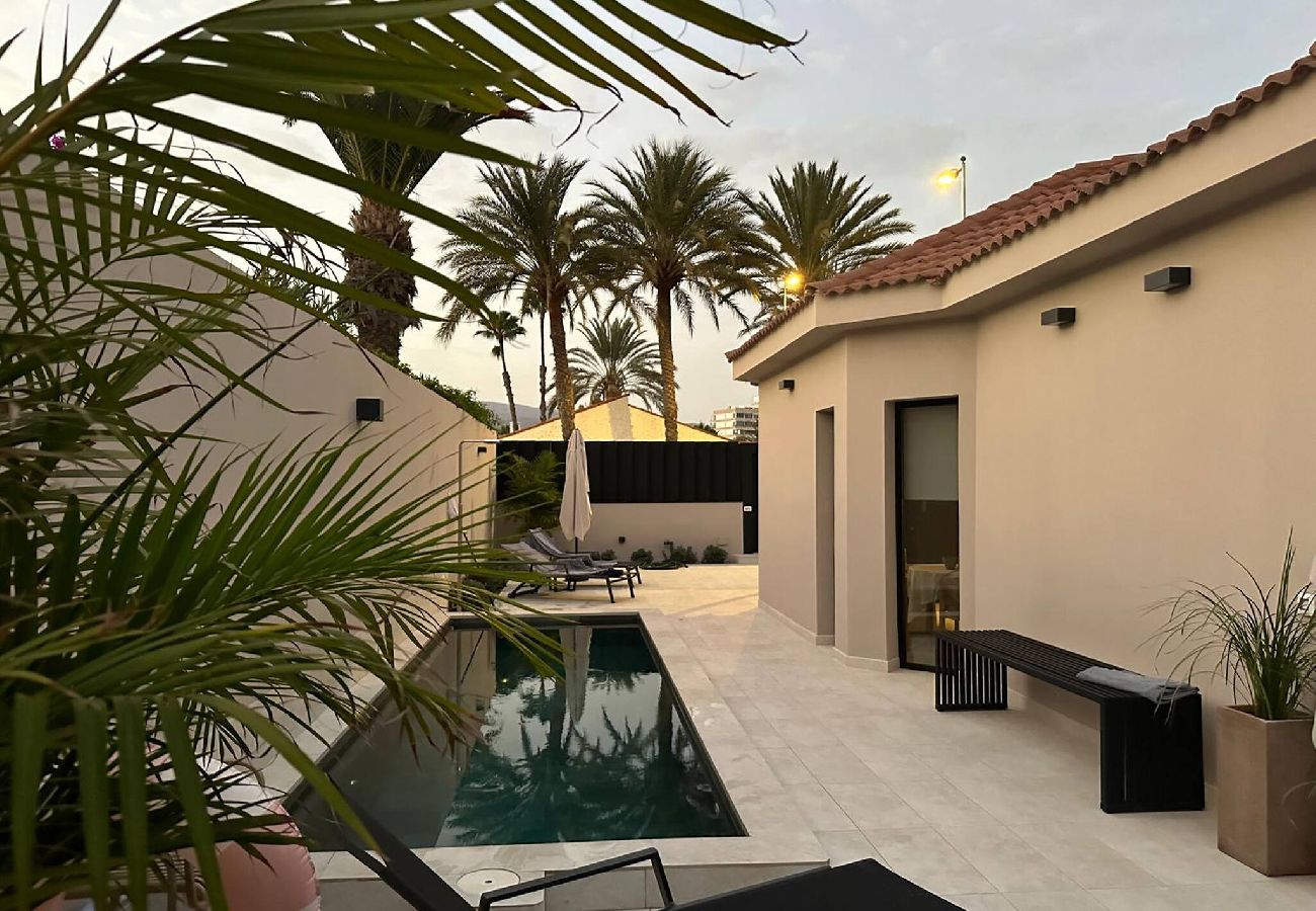Villa en San Bartolomé de Tirajana - Los Bonitos- un oasis en Playa del Inglés