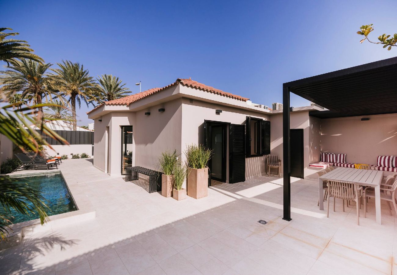 Villa en San Bartolomé de Tirajana - Los Bonitos- un oasis en Playa del Inglés
