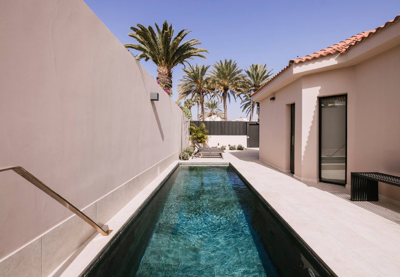 Villa en San Bartolomé de Tirajana - Los Bonitos- un oasis en Playa del Inglés