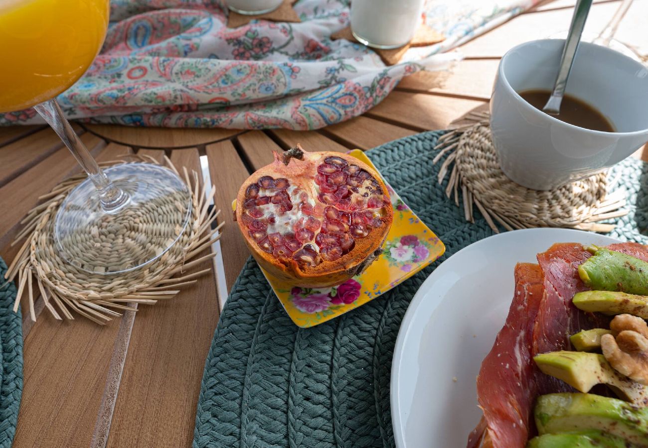 Apartamento en San Bartolomé de Tirajana - Cala del Risco - Con acceso a piscina y parking