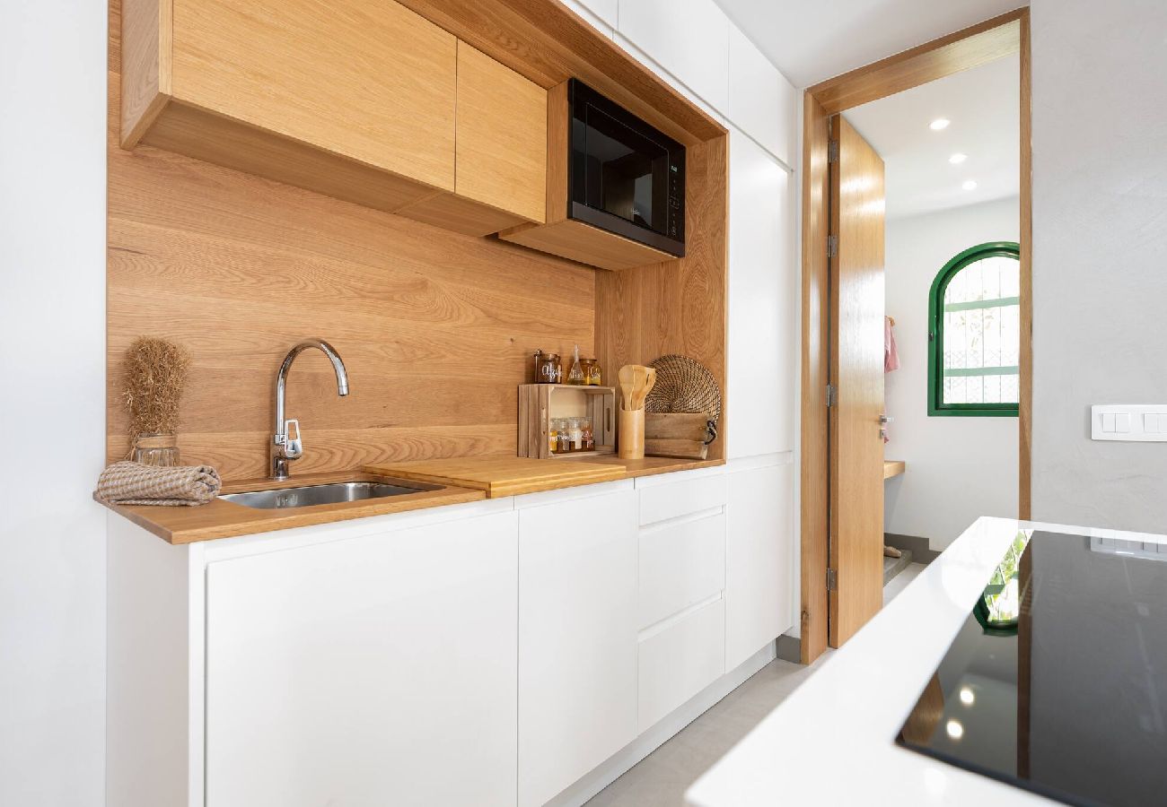 Apartamento en San Bartolomé de Tirajana - Cala del Risco - Con acceso a piscina y parking