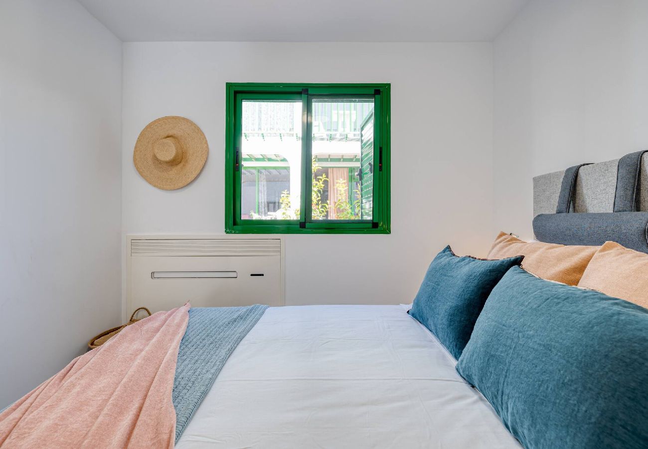 Apartamento en San Bartolomé de Tirajana - Cala del Risco - Con acceso a piscina y parking