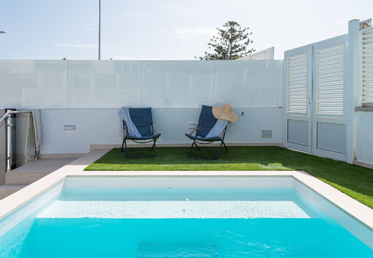 Villa en San Bartolomé de Tirajana - Sunset Dream Villa - 50m from San Agustín Beach