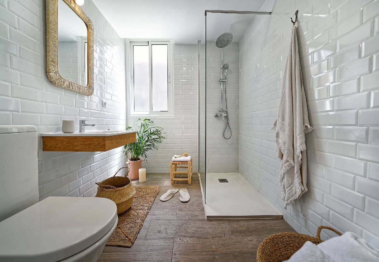 Apartamento en San Bartolomé de Tirajana - 2.3 PV LA GOMERA