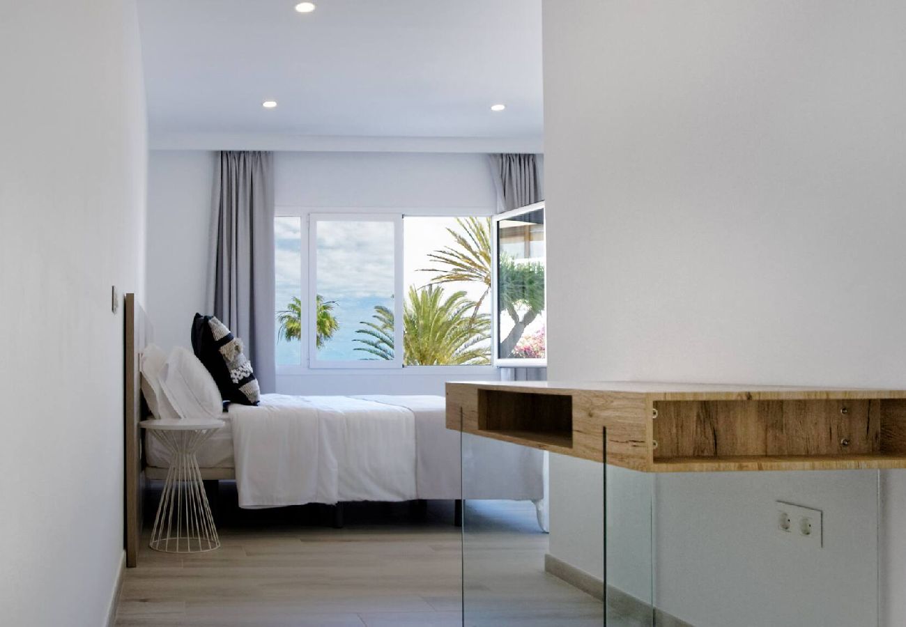 Villa en San Bartolomé de Tirajana - 3.4 Deva Beach - Oceanview luxury 1 bedroom Villa