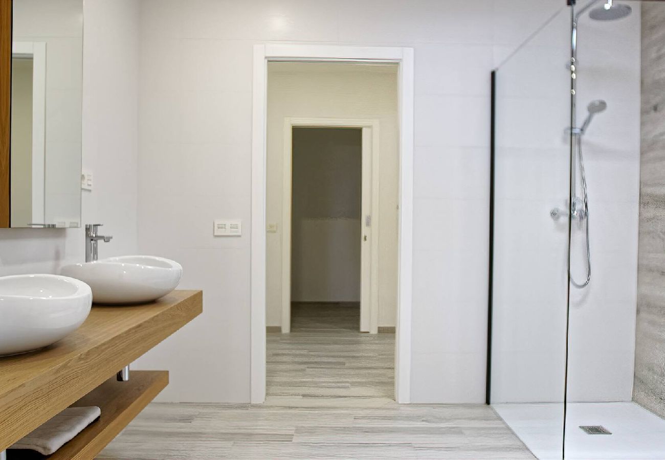 Villa en San Bartolomé de Tirajana - 3.4 Deva Beach - Oceanview luxury 1 bedroom Villa