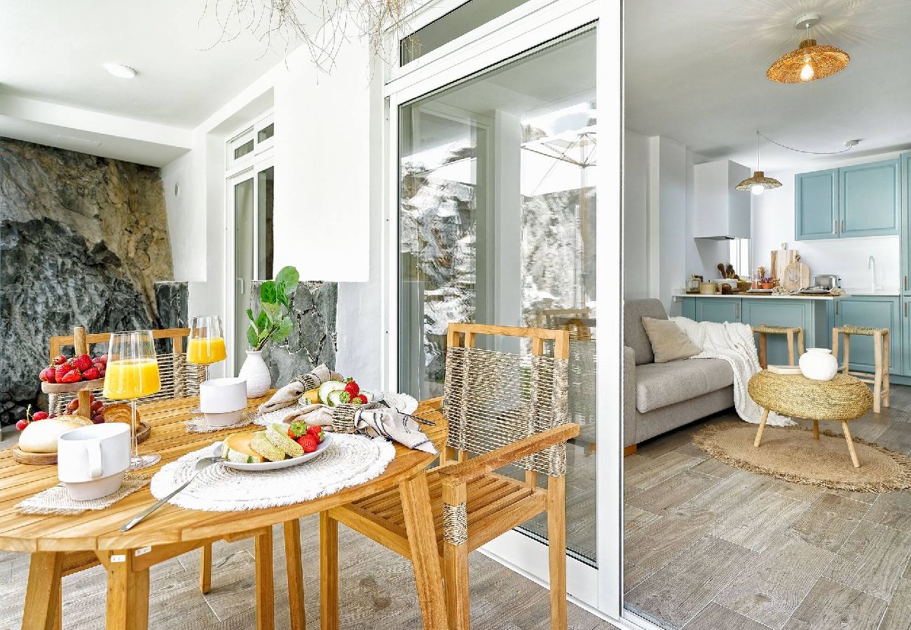Apartamento en San Bartolomé de Tirajana - 2.4 PV LA PALMA