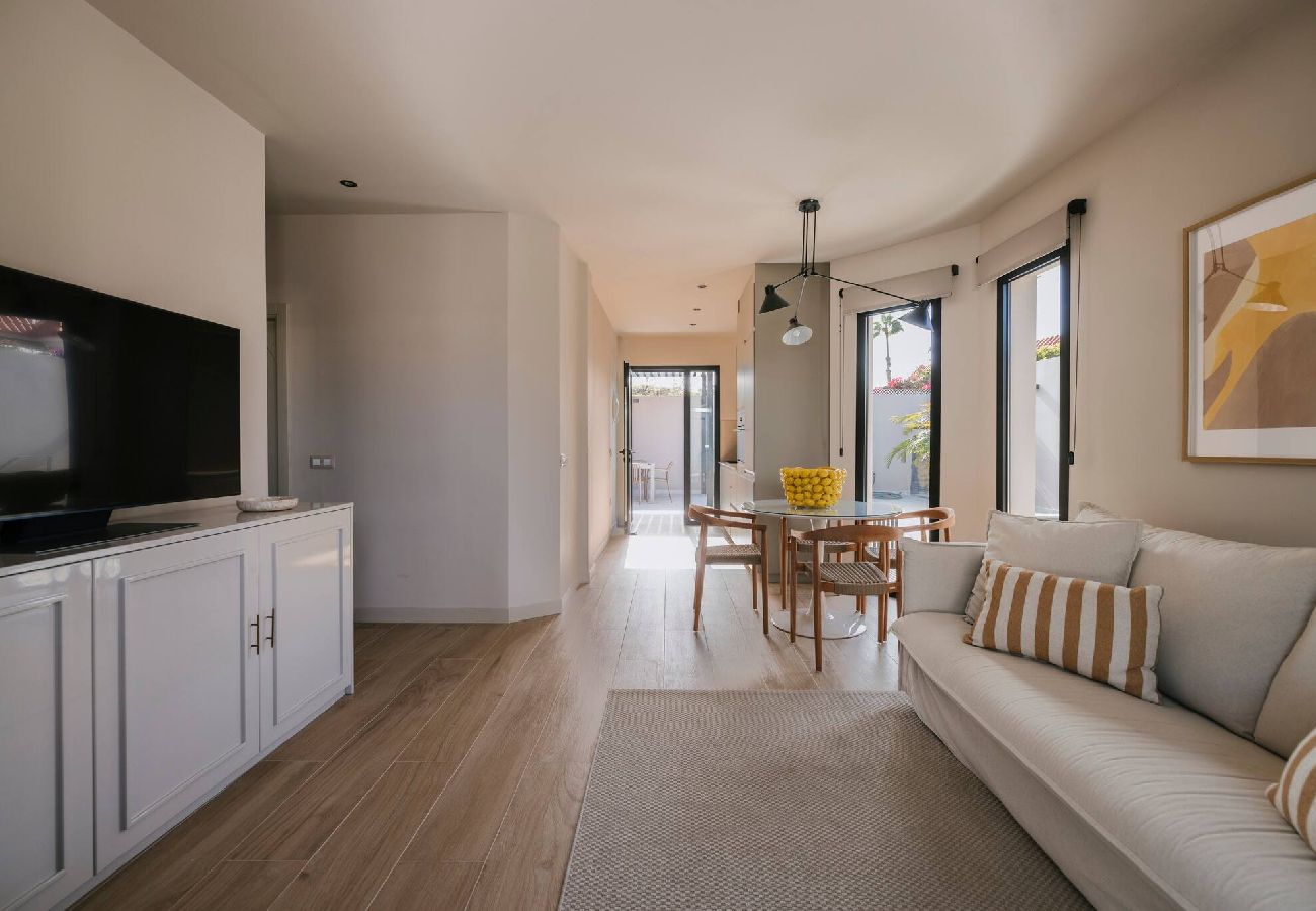 Villa in San Bartolomé de Tirajana - Los Bonitos- un oasis en Playa del Inglés