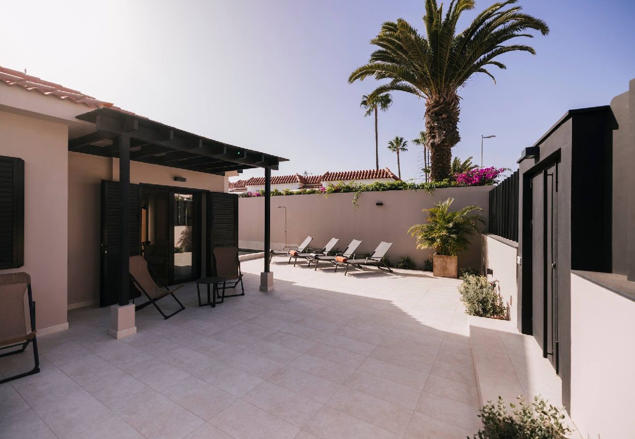 Villa in San Bartolomé de Tirajana - Los Bonitos- un oasis en Playa del Inglés