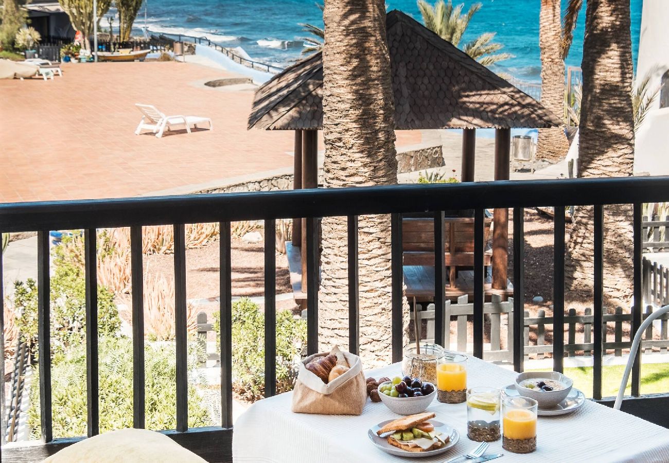 Apartment in Maspalomas - Luxury Beach - 2 Bedroom Apartment