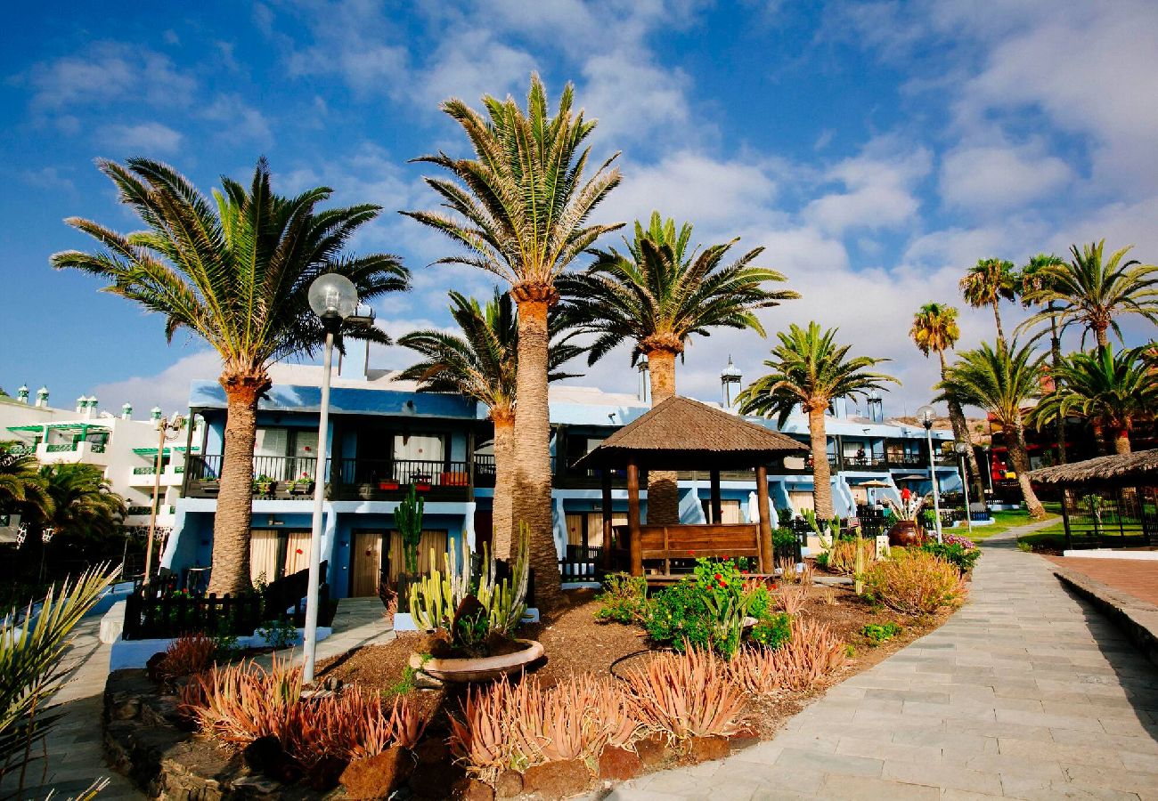 Apartment in Maspalomas - Luxury Beach - 2 Bedroom Apartment