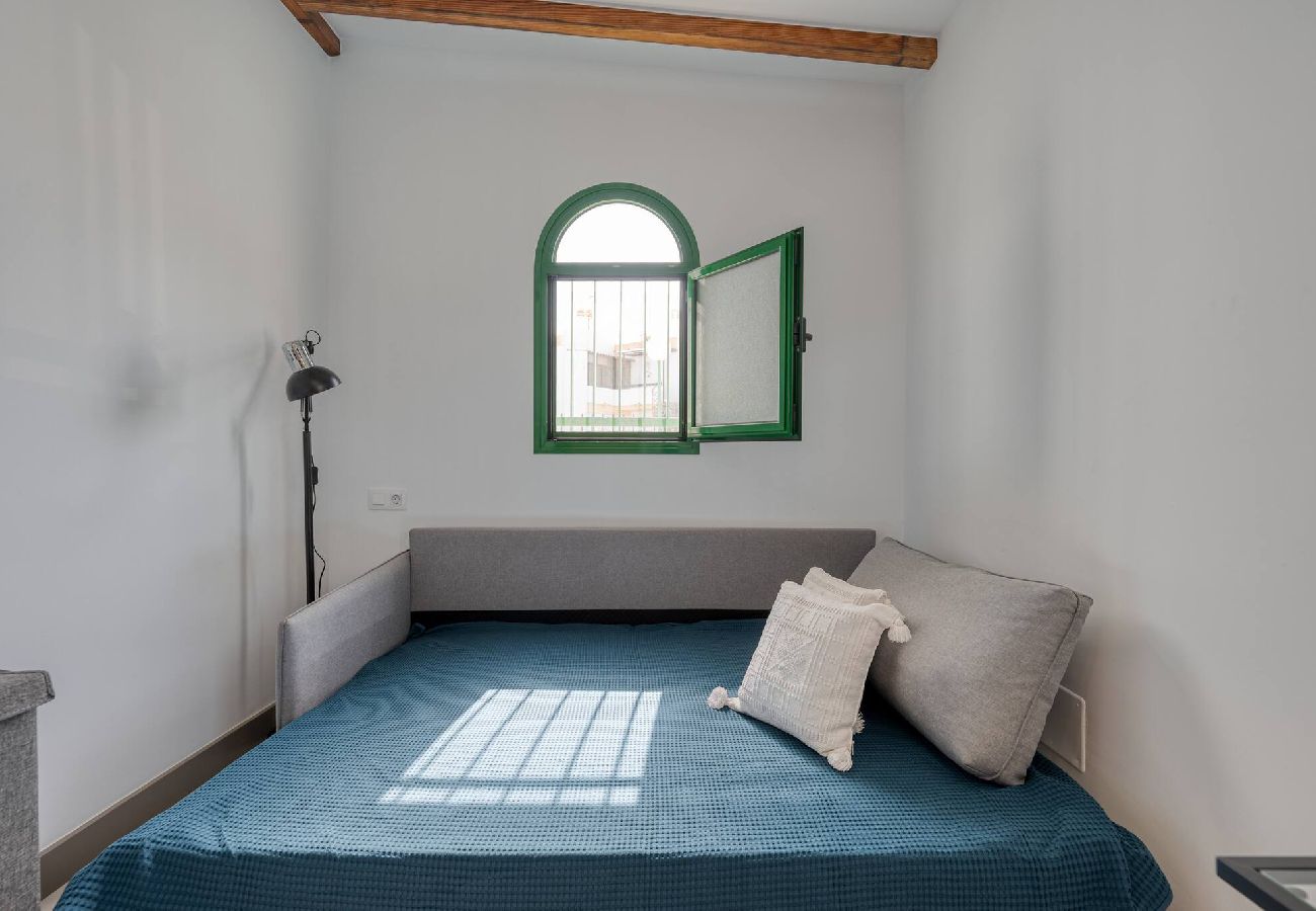 Residence in San Bartolomé de Tirajana - Cala del Muelle
