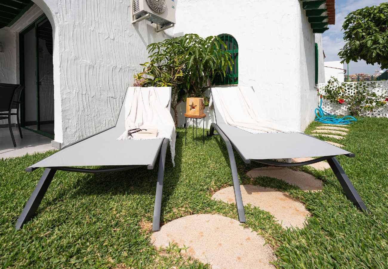 Apartment in San Bartolomé de Tirajana - Cala del Risco - Con acceso a piscina y parking