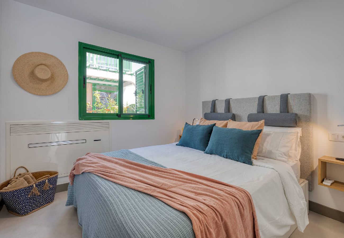 Apartment in San Bartolomé de Tirajana - Cala del Risco - Con acceso a piscina y parking