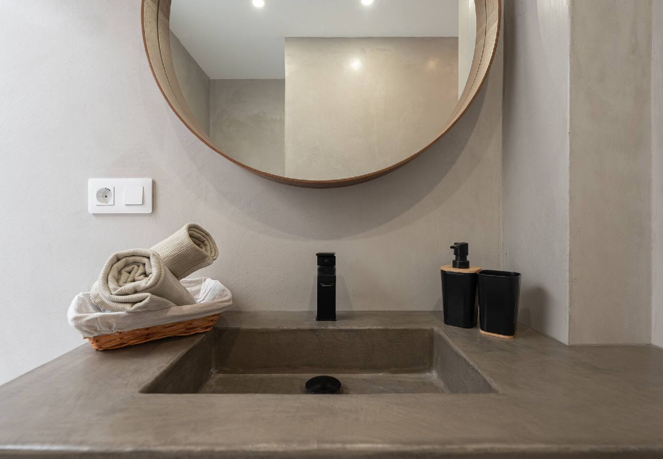 Apartment in San Bartolomé de Tirajana - Cala del Risco - Con acceso a piscina y parking