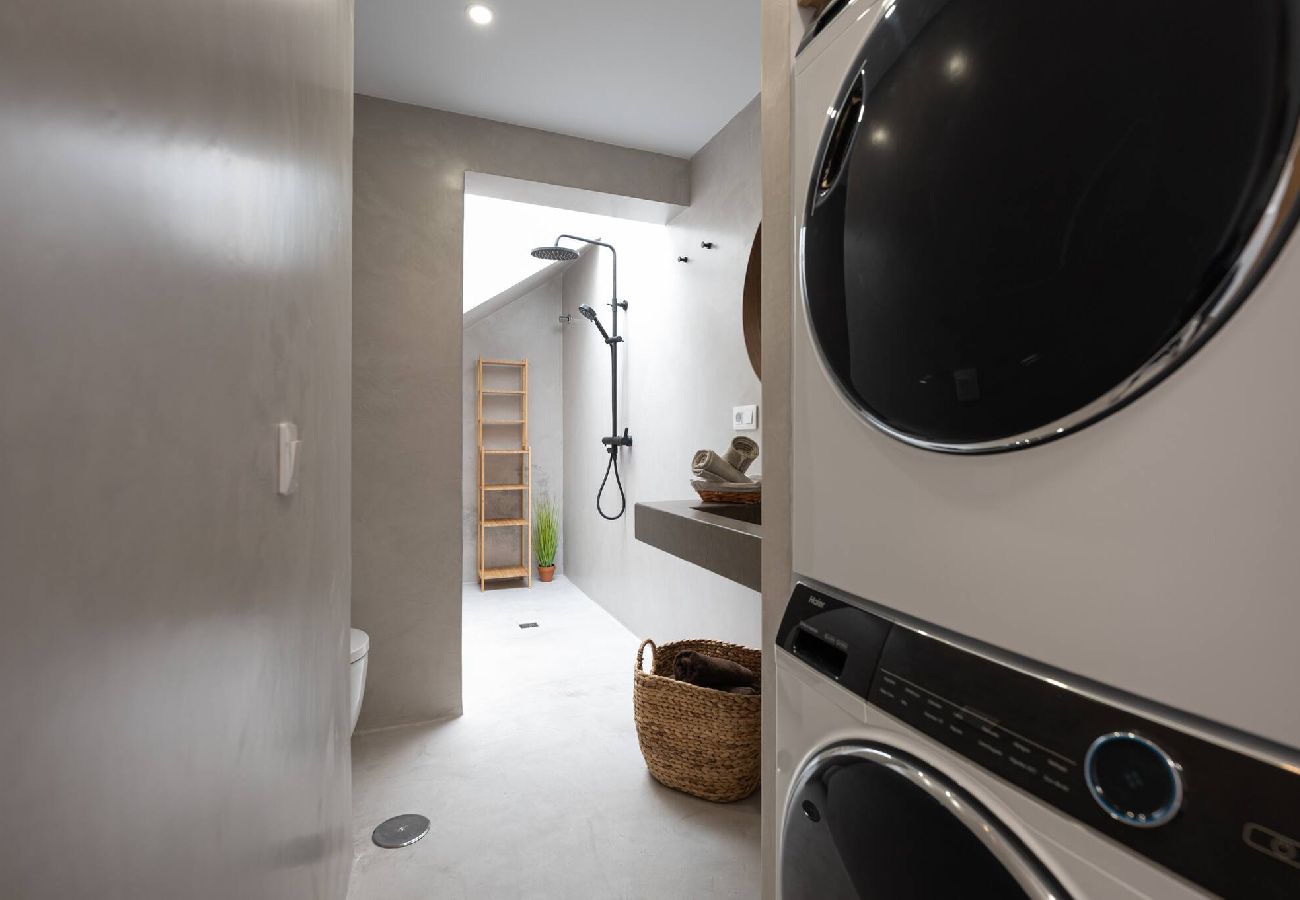 Apartment in San Bartolomé de Tirajana - Cala del Risco - Con acceso a piscina y parking