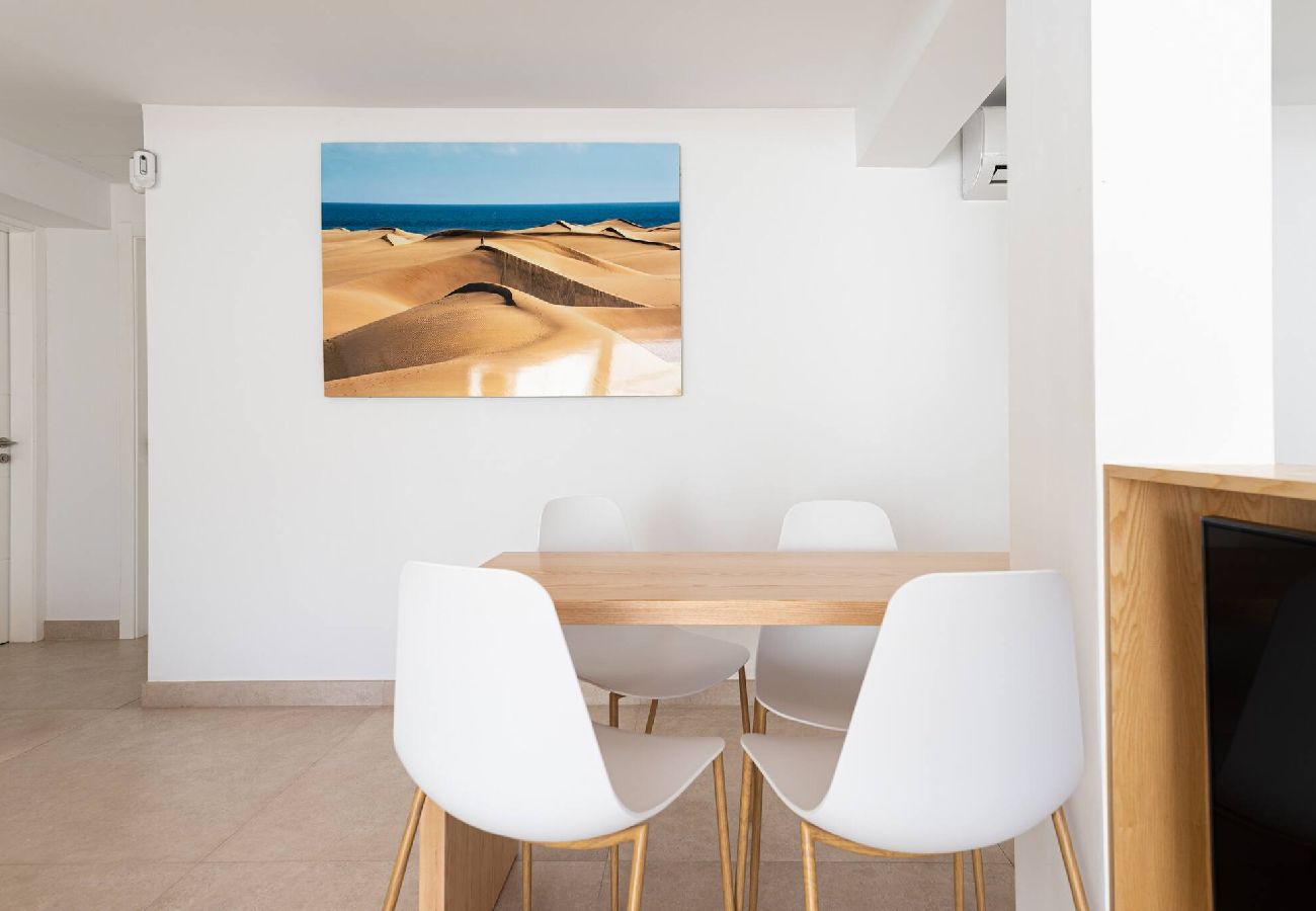 Villa in San Bartolomé de Tirajana - Sunset Dream Villa - 50m from San Agustín Beach