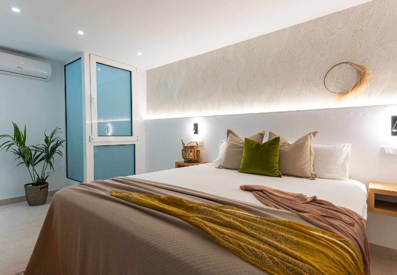 Villa in San Bartolomé de Tirajana - Sunset Dream Villa - 50m from San Agustín Beach