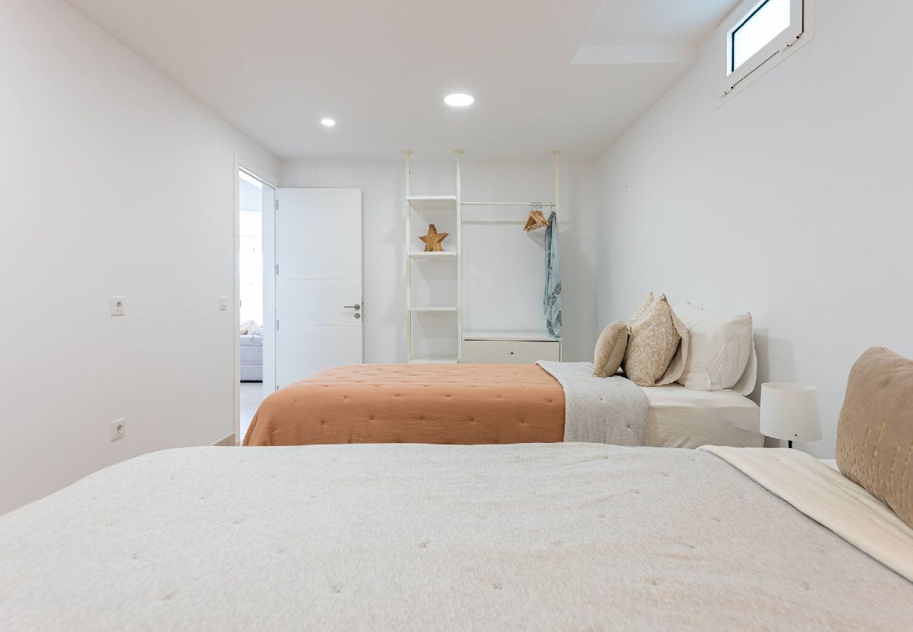 Villa in San Bartolomé de Tirajana - Sunset Dream Villa - 50m from San Agustín Beach