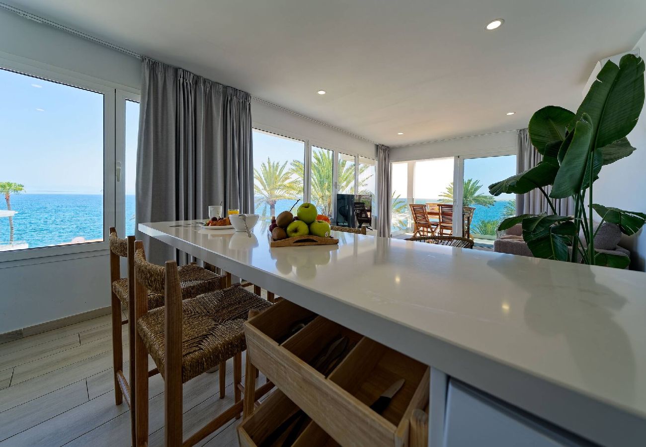 Apartment in Maspalomas - 3.3 Deva Beach - Oceanview luxury 1 bedroom Apartm