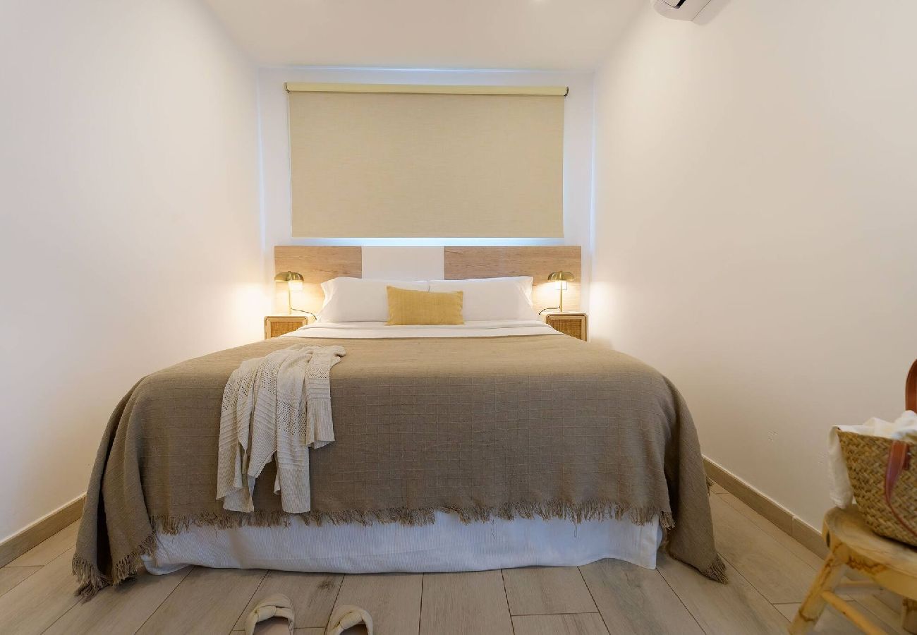 Apartment in Maspalomas - 3.3 Deva Beach - Oceanview luxury 1 bedroom Apartm