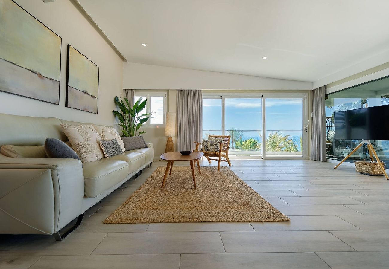 Apartment in Maspalomas - 3.1 Deva Beach - Oceanview luxury 3 bedroom Pentho