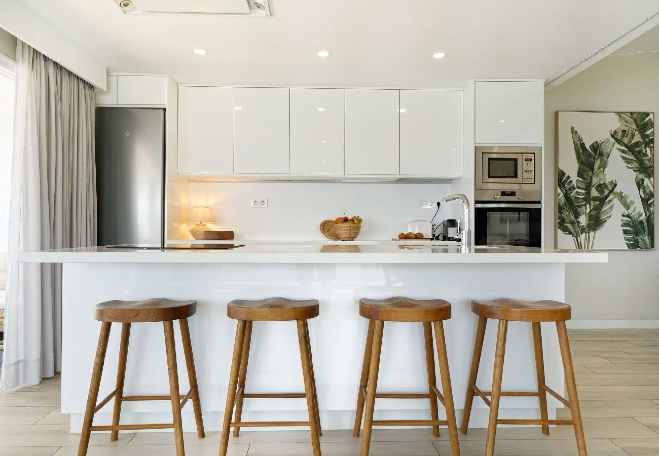 Apartment in Maspalomas - 3.1 Deva Beach - Oceanview luxury 3 bedroom Pentho