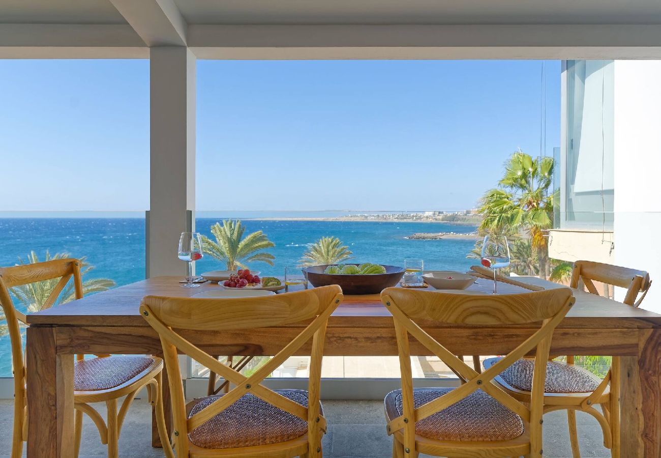 Apartment in Maspalomas - 3.1 Deva Beach - Oceanview luxury 3 bedroom Pentho