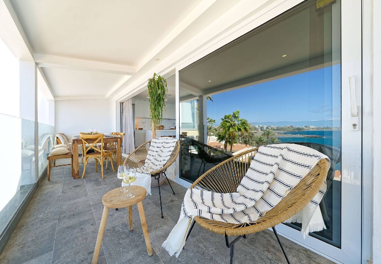 Apartment in Maspalomas - 3.1 Deva Beach - Oceanview luxury 3 bedroom Pentho