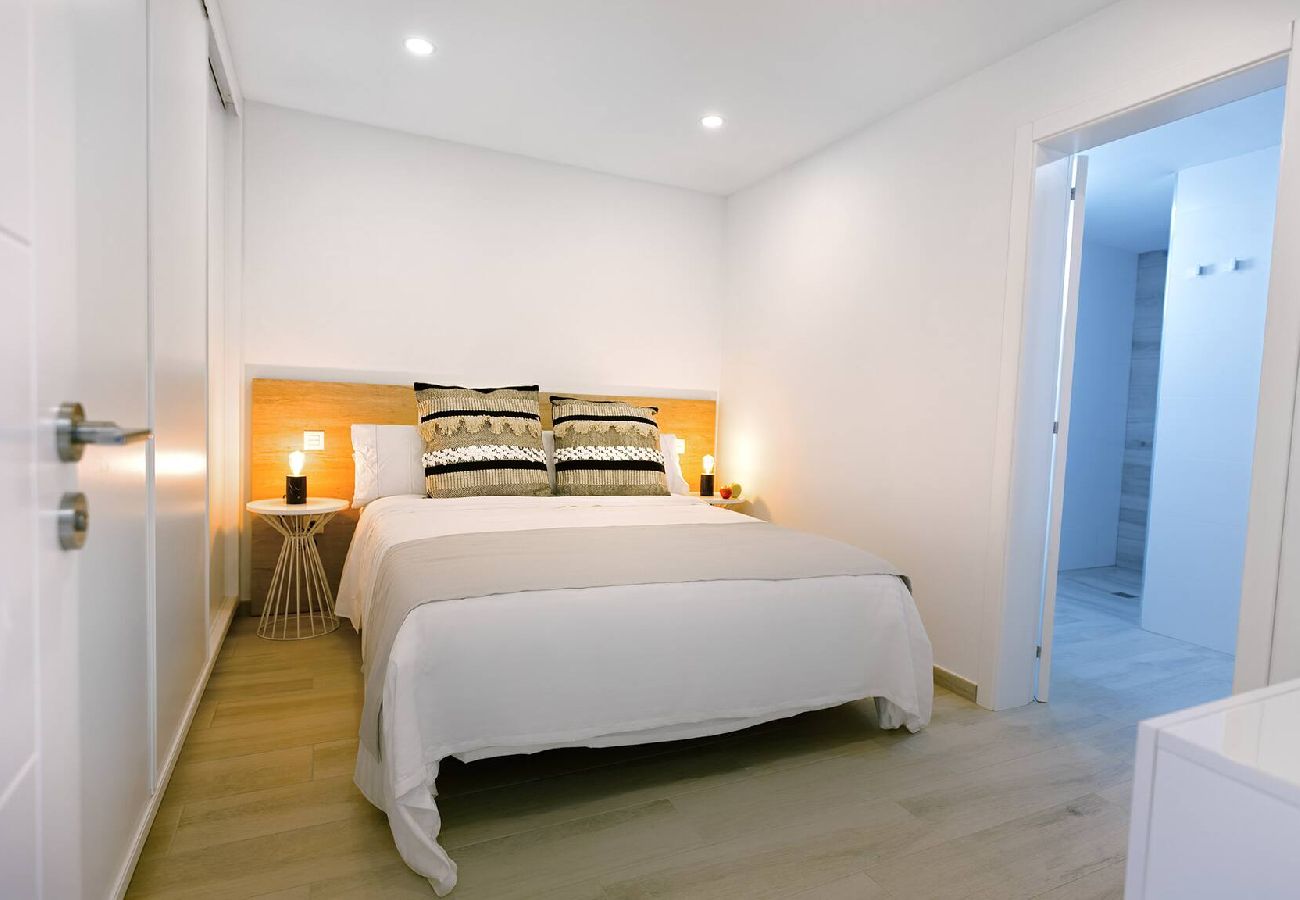 Apartment in Maspalomas - 3.2 Deva Beach - Oceanview luxury 2 bedroom Apartm