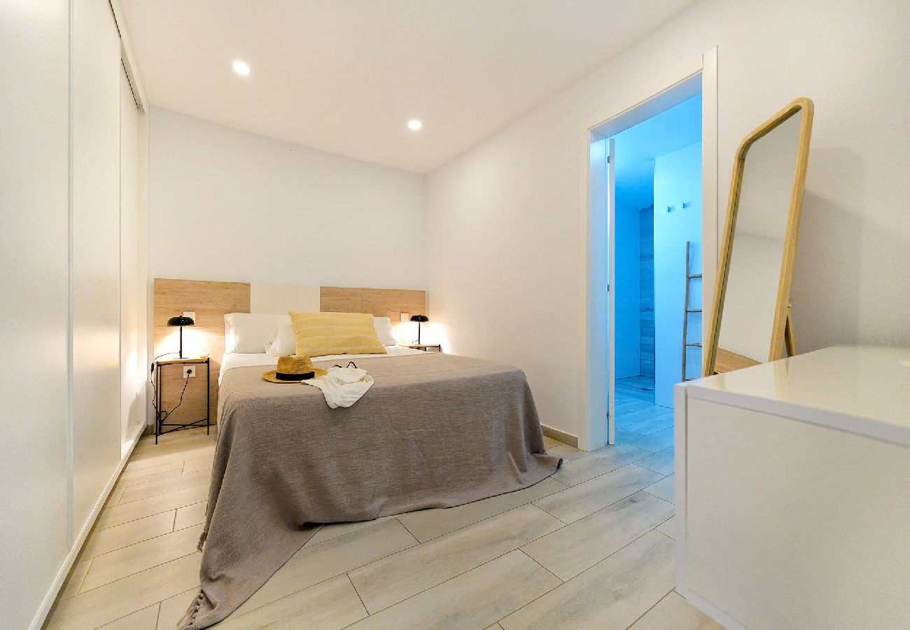 Apartment in Maspalomas - 3.2 Deva Beach - Oceanview luxury 2 bedroom Apartm