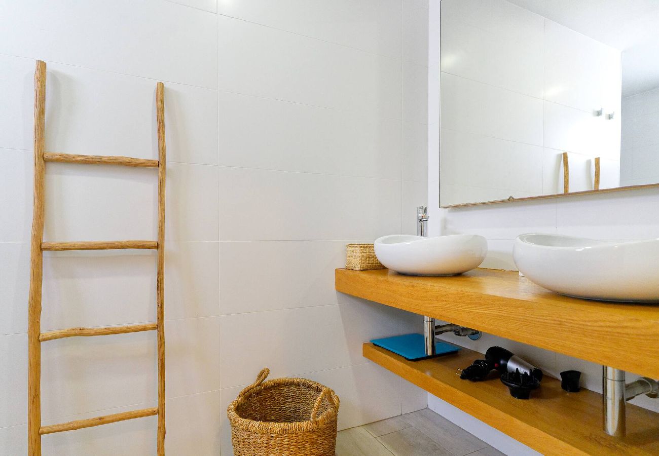 Apartment in Maspalomas - 3.2 Deva Beach - Oceanview luxury 2 bedroom Apartm