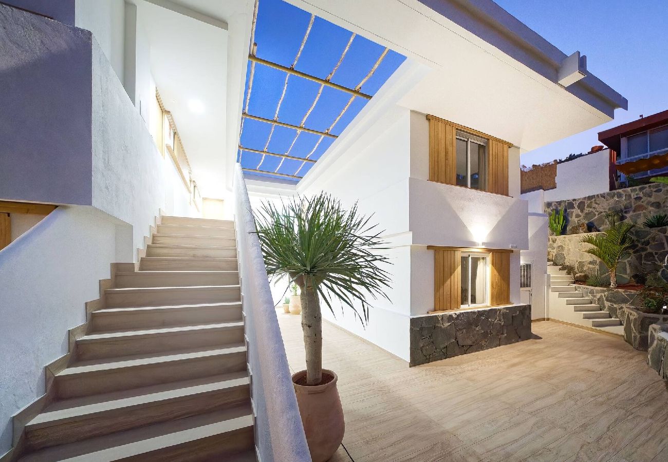 Apartment in San Bartolomé de Tirajana - 2.3 PV LA GOMERA