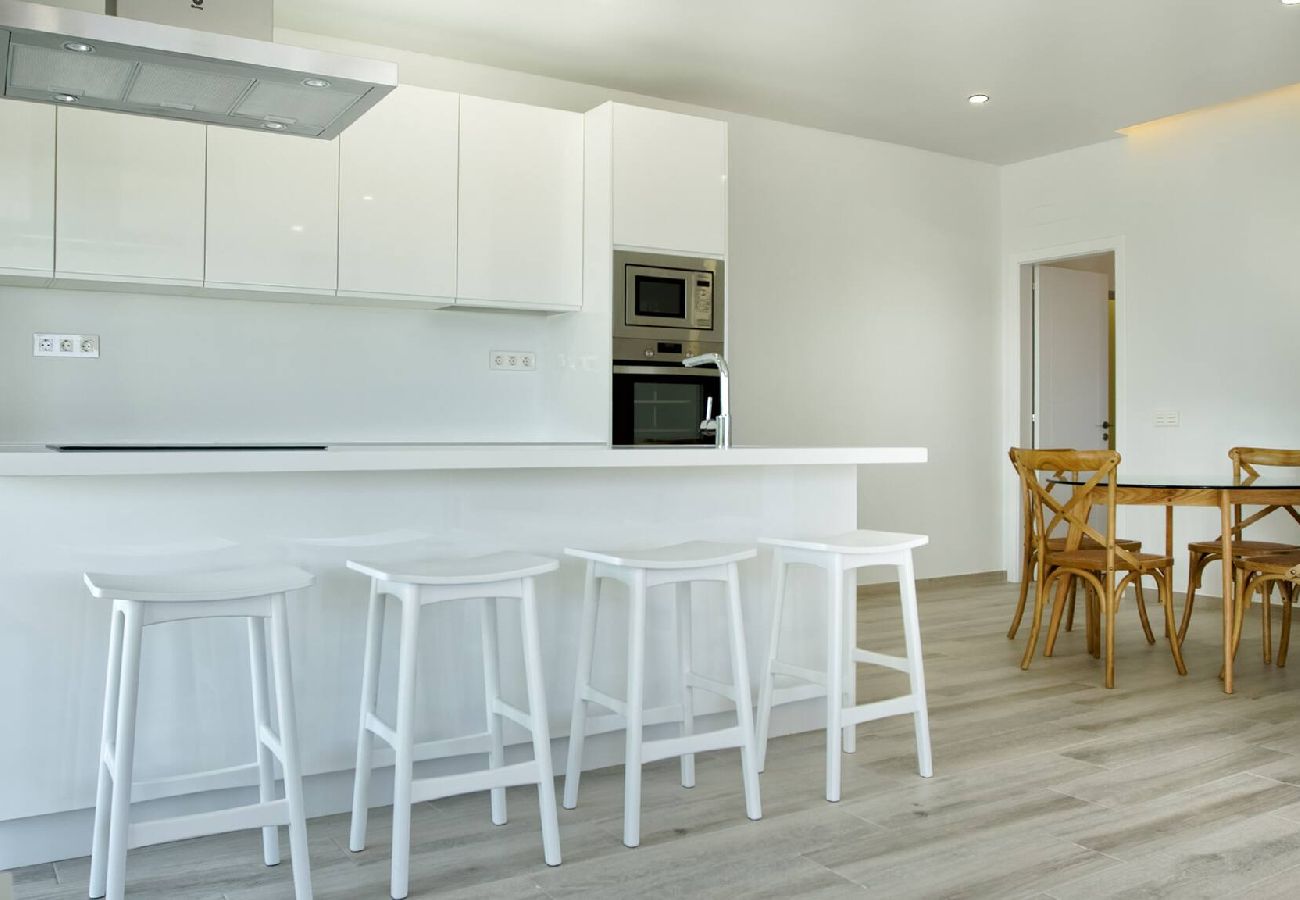 Villa in San Bartolomé de Tirajana - 3.4 Deva Beach - Oceanview luxury 1 bedroom Villa