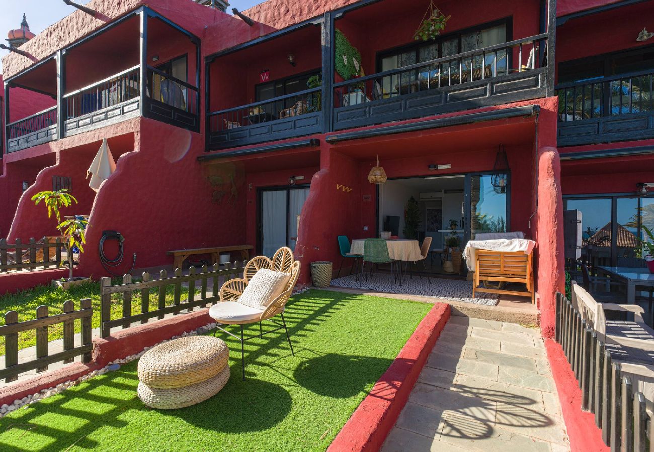 Apartment in San Bartolomé de Tirajana - Blue Horizon Retreat