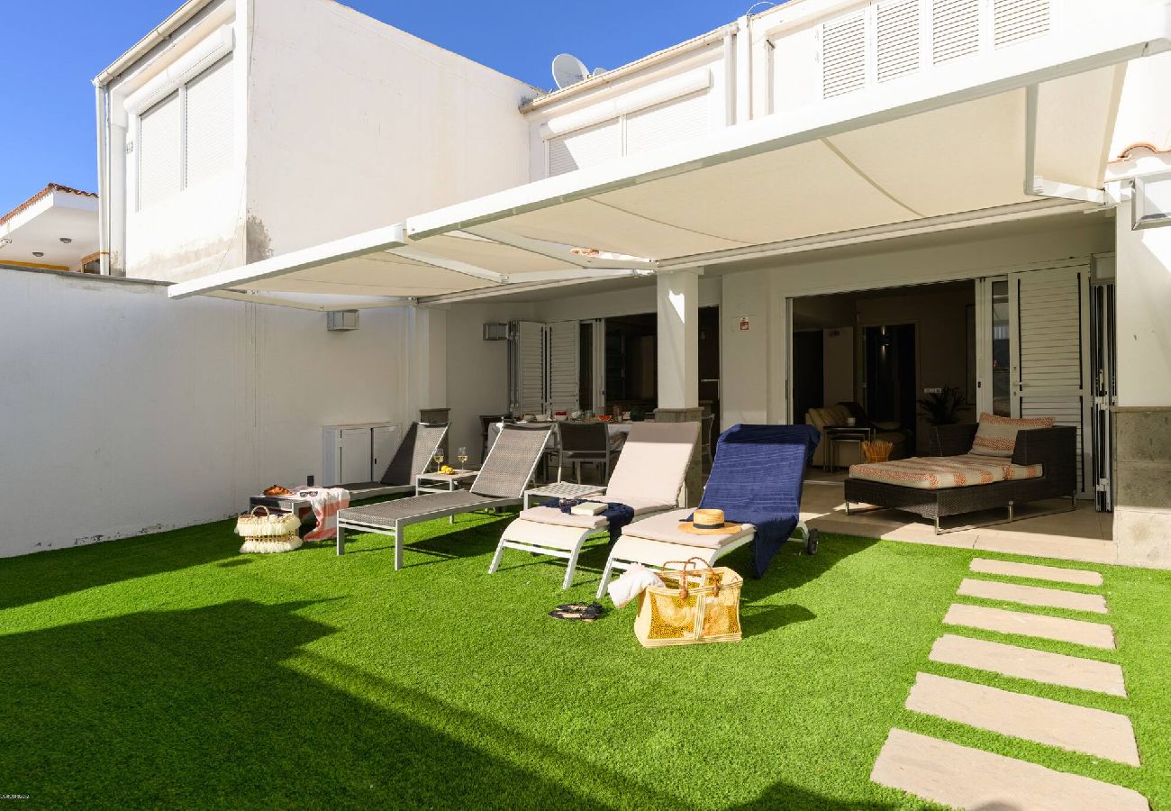 House in San Bartolomé de Tirajana - Villa Atlantis - San Agustín